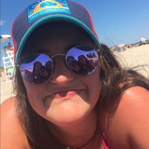 Meet your Posher, Francesca